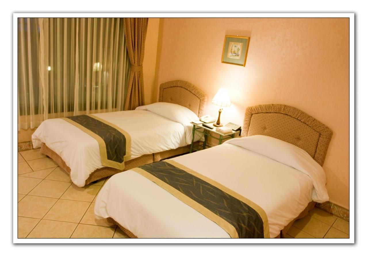 Horseshoe Point Pattaya Nong Prue Room photo